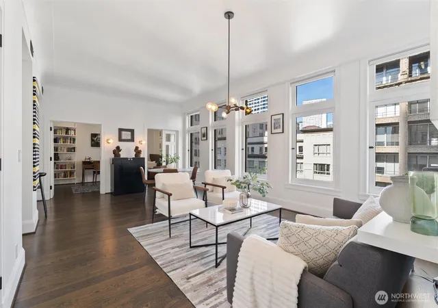 Photo 2 of Condo for sale at 1519 3rd Avenue #501, Seattle, WA 98101 | MLS# NWM2541670 | Listing updated on 2026-09-29