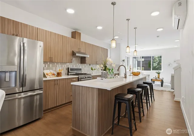 Photo 2 of Townhouse for sale at 15865 Ne 14th Road, Bellevue, WA 98008 | MLS# NWM2541673 | Listing updated on 2026-09-22