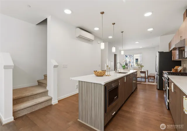Photo 3 of Townhouse for sale at 15865 NE 14th Road, Bellevue, WA 98008 | MLS# NWM2541673 | Listing updated on 2026-09-22