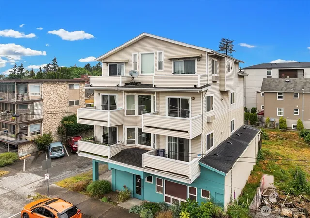 Photo 1 of Multi family home for sale at 816 N 38th Street, Seattle, WA 98103 | MLS# NWM2541763 | Listing updated on 2026-09-22