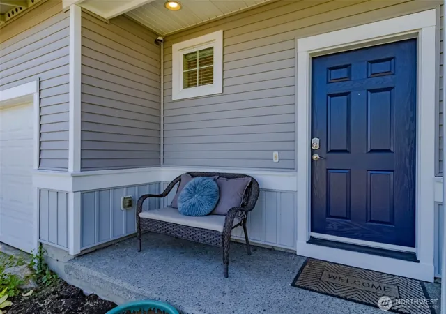 Photo 2 of Single family home for sale at 2714 67th Court Se, Auburn, WA 98092 | MLS# NWM2541775 | Listing updated on 2026-09-22