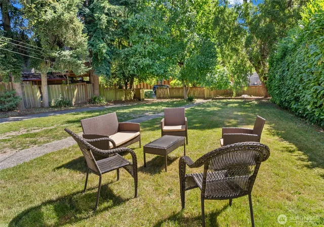 Photo 3 of Single family home for sale at 1443 22nd Avenue, Seattle, WA 98122 | MLS# NWM2541786 | Listing updated on 2026-10-01