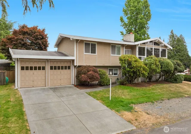 Photo 1 of Single family home for sale at 19122 34th Place S, Sea Tac, WA 98168 | MLS# NWM2541845 | Listing updated on 2026-09-30