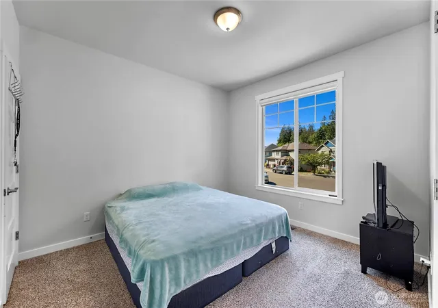 Photo 3 of Single family home for sale at 5301 Ocean Cvs Ln, Blaine, WA 98230 | MLS# NWM2541923 | Listing updated on 2026-09-22