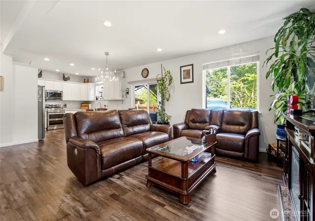 Photo 3 of Sale Pending at 16521 A St S, Spanaway, WA 98387 | MLS# NWM2541934 | Listing updated on 2026-09-25