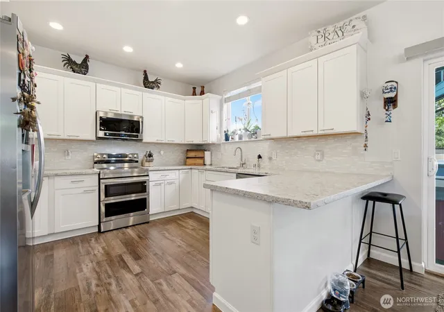 Photo 4 of Sale Pending at 16521 A St S, Spanaway, WA 98387 | MLS# NWM2541934 | Listing updated on 2026-09-25