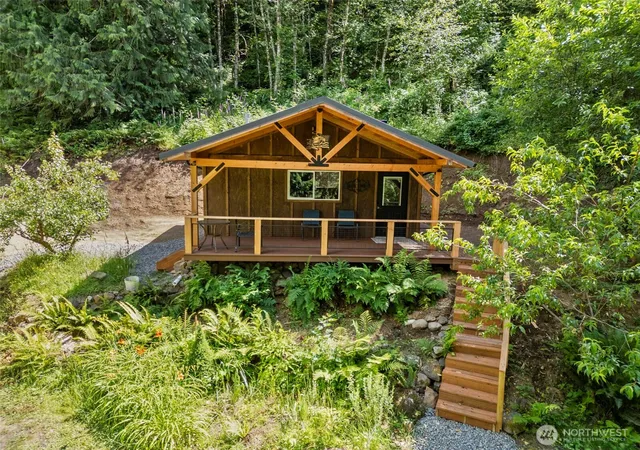 Photo 1 of Single family home for sale at 19005 Ne Buncombe Holw Rd, Woodland, WA 98674 | MLS# NWM2541936 | Listing updated on 2026-09-22