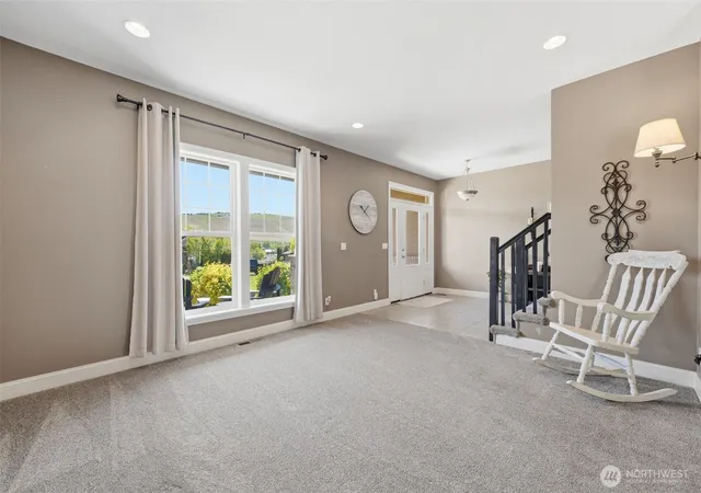 Photo 3 of Single family home for sale at 99206 E Ridgeview Dr, Kennewick, WA 99338 | MLS# NWM2541943 | Listing updated on 2026-09-29