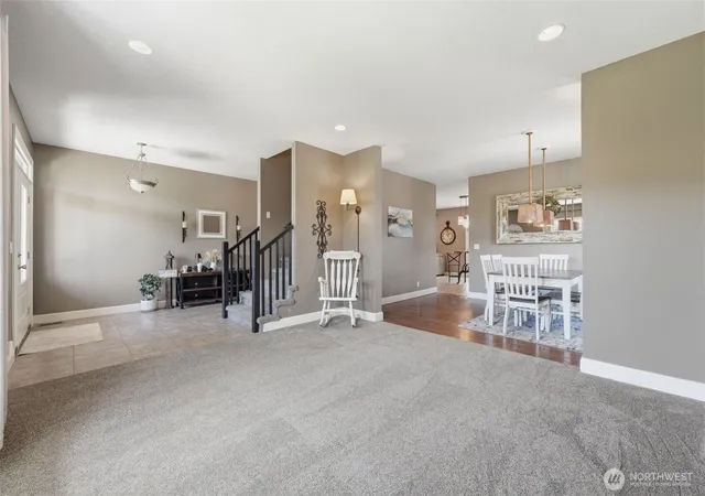 Photo 4 of Single family home for sale at 99206 E Ridgeview Dr, Kennewick, WA 99338 | MLS# NWM2541943 | Listing updated on 2026-09-29