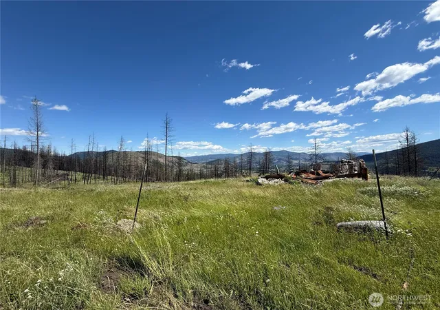 Photo 3 of Sale Pending at 367 4th Of July Crk Rd, Danville, WA 99121 | MLS# NWM2541957 | Listing updated on 2026-09-25