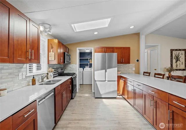 Photo 2 of Manufactured home for sale at 602 29th Street Se #26, Auburn, WA 98002 | MLS# NWM2541963 | Listing updated on 2026-09-22