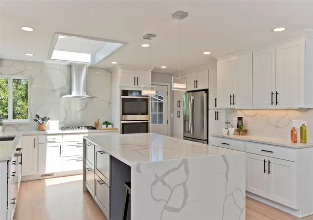 Photo 3 of Single family home for sale at 4935 116th Place SE, Bellevue, WA 98006 | MLS# NWM2541966 | Listing updated on 2026-10-01