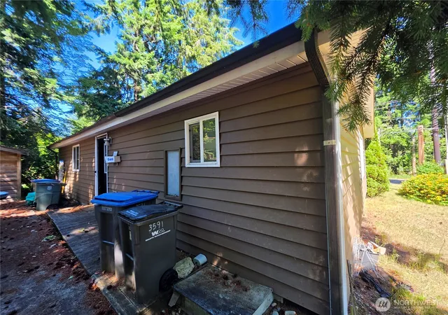 Photo 3 of Sale Pending at 3591 Pine Rd, Bremerton, WA 98310 | MLS# NWM2542019 | Listing updated on 2026-09-29