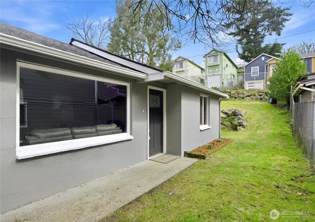 Photo 3 of Sale Pending at 5720 37th Avenue S, Seattle, WA 98118 | MLS# NWM2542037 | Listing updated on 2026-09-30