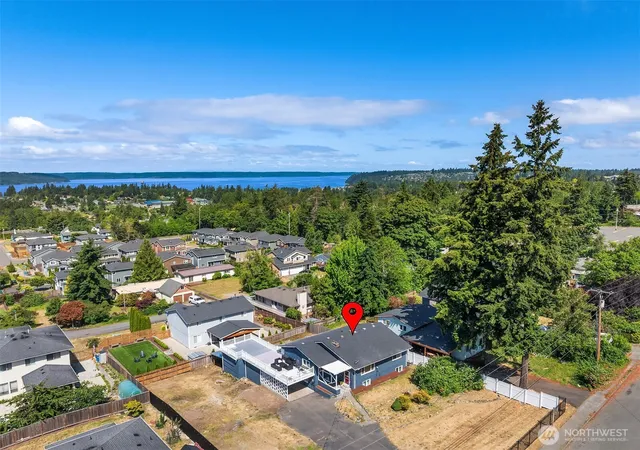 Photo 3 of Single family home for sale at 24029 24th Avenue S, Des Moines, WA 98198 | MLS# NWM2542068 | Listing updated on 2026-09-24