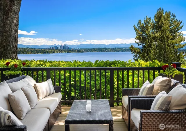 Photo 1 of Single family home for sale at 618 37th Avenue, Seattle, WA 98122 | MLS# NWM2542205 | Listing updated on 2026-09-21