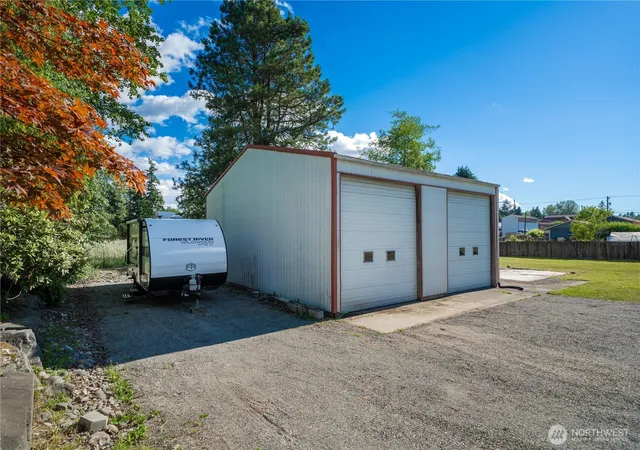 Photo 3 of Single family home for sale at 12217 Waller Rd E, Tacoma, WA 98446 | MLS# NWM2542211 | Listing updated on 2026-09-22