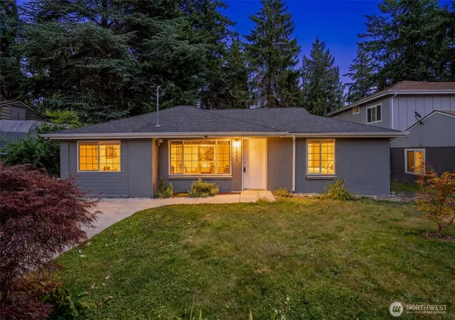 Photo 1 of Single family home for sale at 15520 32nd Avenue Ne, Shoreline, WA 98155 | MLS# NWM2542227 | Listing updated on 2026-09-24