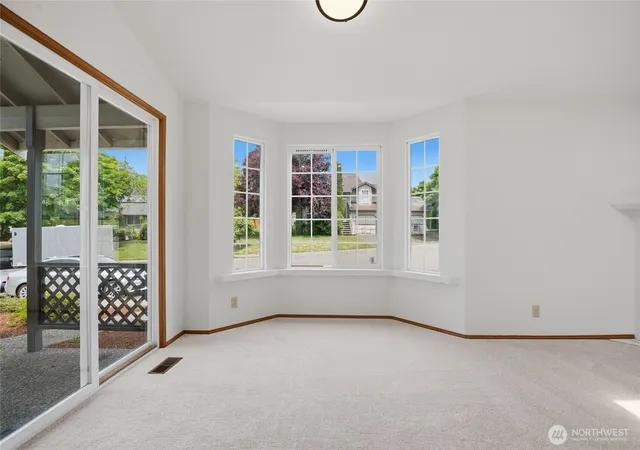 Photo 3 of Sale Pending at 16616 37th Place W, Lynnwood, WA 98037 | MLS# NWM2542234 | Listing updated on 2026-08-22