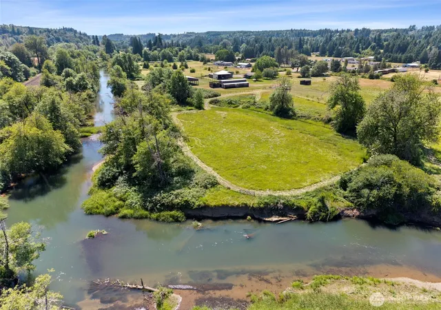 Photo 2 of Manufactured home for sale at 21110 Bucoda Hwy Se, Centralia, WA 98531 | MLS# NWM2542239 | Listing updated on 2026-10-02