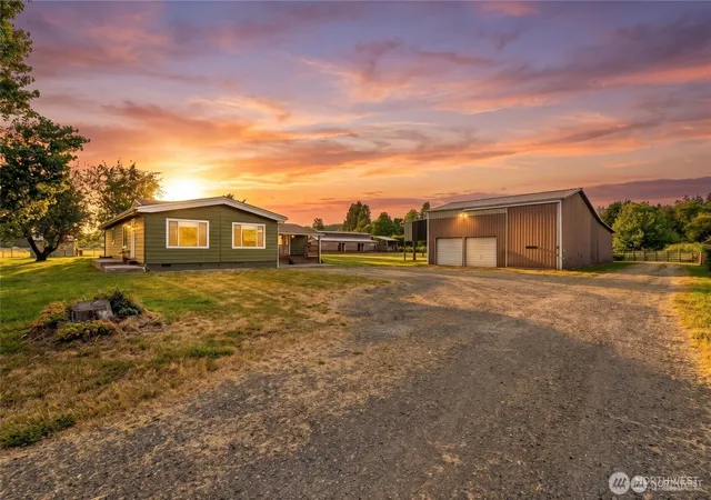 Photo 3 of Manufactured home for sale at 21110 Bucoda Hwy Se, Centralia, WA 98531 | MLS# NWM2542239 | Listing updated on 2026-10-02
