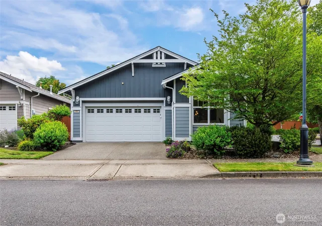 Photo 3 of Single family home for sale at 4900 Cypress Dr NE, Lacey, WA 98516 | MLS# NWM2542255 | Listing updated on 2026-09-30