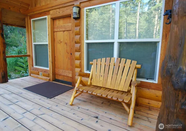Photo 2 of Sale Pending at 277 Skate Crk Rd N, Ashford, WA 98304 | MLS# NWM2542256 | Listing updated on 2026-08-05