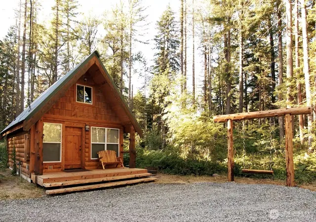 Photo 4 of Sale Pending at 277 Skate Crk Rd N, Ashford, WA 98304 | MLS# NWM2542256 | Listing updated on 2026-08-05