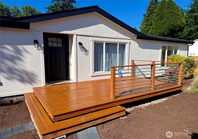 Photo 2 of Manufactured home for sale at 1314 Whitney Ave, Bremerton, WA 98312 | MLS# NWM2542260 | Listing updated on 2026-09-22