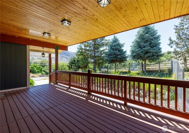 Photo 3 of Single family home for sale at 301 Main St, Riverside, WA 98849 | MLS# NWM2542321 | Listing updated on 2026-09-22