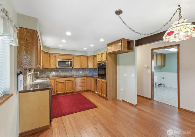 Photo 4 of Single family home for sale at 301 Main St, Riverside, WA 98849 | MLS# NWM2542321 | Listing updated on 2026-09-22