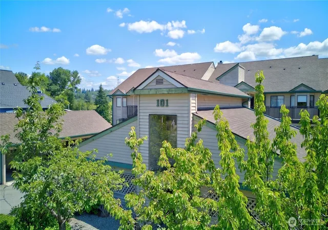 Photo 2 of Condo for sale at 101 Pine Ave #103, Snohomish, WA 98290 | MLS# NWM2542359 | Listing updated on 2026-09-22
