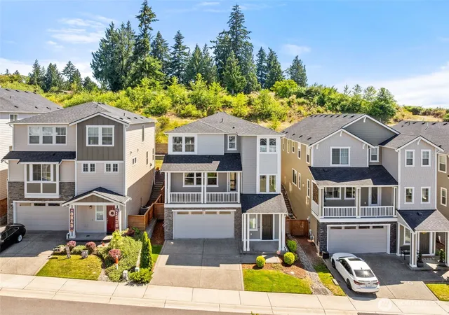 Photo 2 of Single family home for sale at 8440 28th Street Ct E, Puyallup, WA 98371 | MLS# NWM2542511 | Listing updated on 2026-09-22