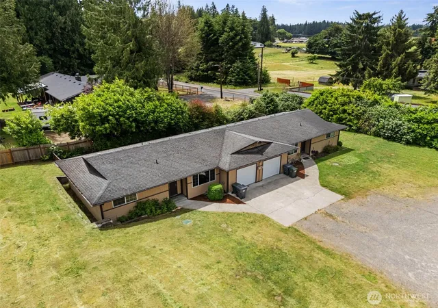 Photo 4 of House for sale at 30517 -19 Webster Rd E, Graham, WA 98338 | MLS# NWM2542529 | Listing updated on 2026-09-22