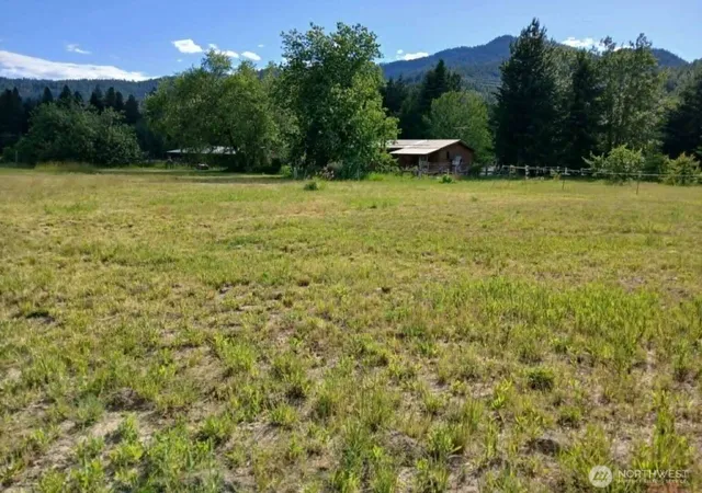 Photo 2 of Manufactured home for sale at 18555 Hazel Ln, Leavenworth, WA 98826 | MLS# NWM2542587 | Listing updated on 2026-09-22