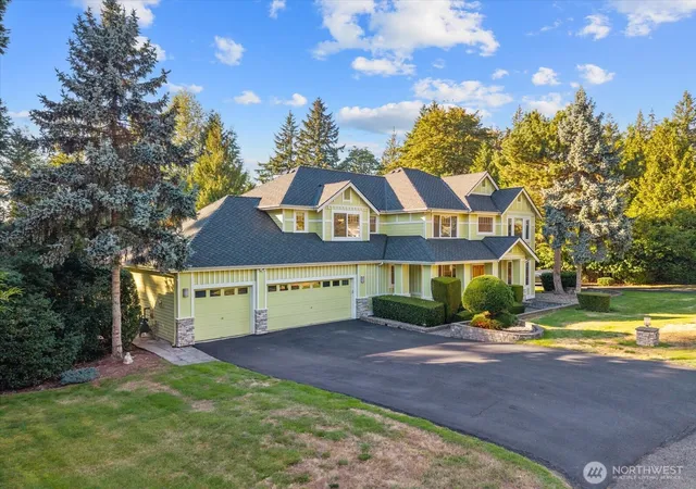 Photo 2 of Single family home for sale at 14239 229th Avenue Ne, Woodinville, WA 98077 | MLS# NWM2542618 | Listing updated on 2026-09-28