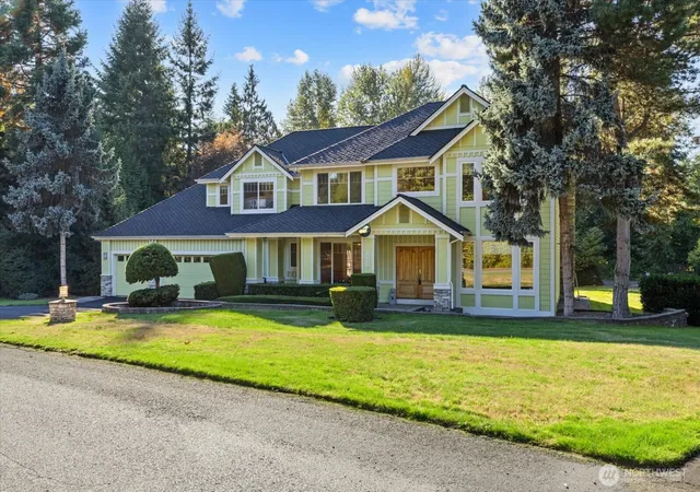 Photo 3 of Single family home for sale at 14239 229th Avenue Ne, Woodinville, WA 98077 | MLS# NWM2542618 | Listing updated on 2026-09-28