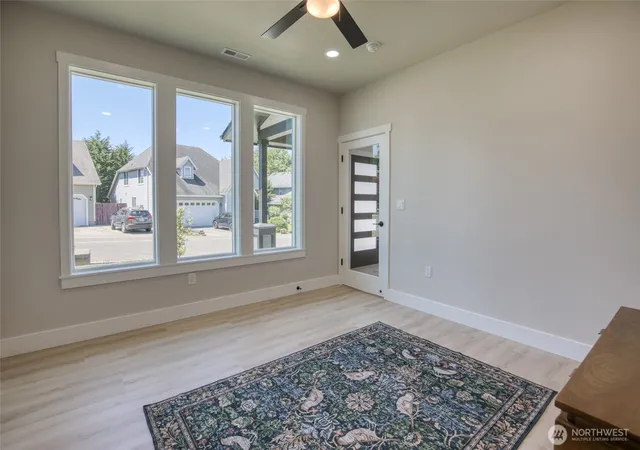 Photo 4 of Single family home for sale at 1408 Grays Point Ln, Aberdeen, WA 98520 | MLS# NWM2542691 | Listing updated on 2026-09-22