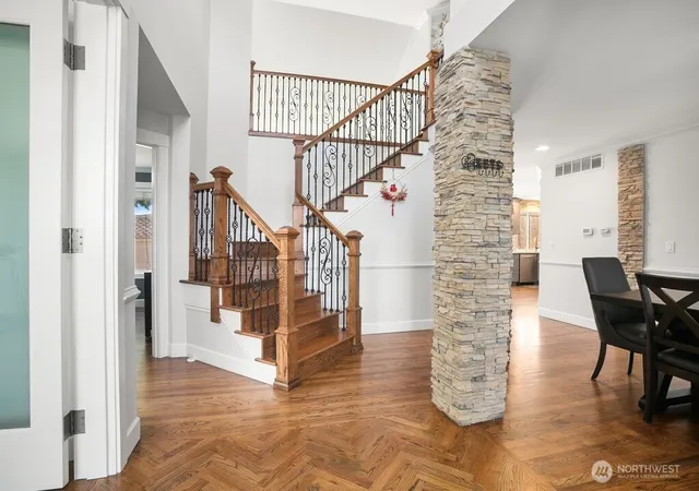 Photo 3 of Single family home for sale at 34626 10th Place Sw, Federal Way, WA 98023 | MLS# NWM2542732 | Listing updated on 2026-09-22