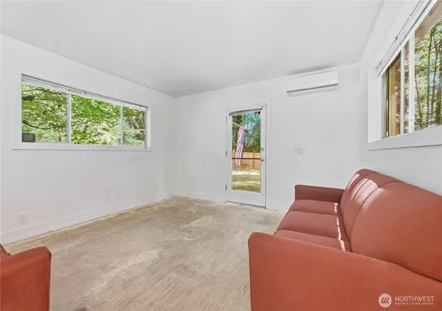 Photo 4 of Single family home for sale at 5618 NE Arrowhead Pl, Poulsbo, WA 98370 | MLS# NWM2542782 | Listing updated on 2026-09-22