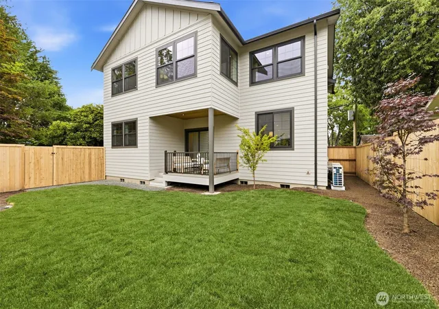 Photo 2 of Contingent at 315 Se Andrews St, Issaquah, WA 98027 | MLS# NWM2542832 | Listing updated on 2026-09-22