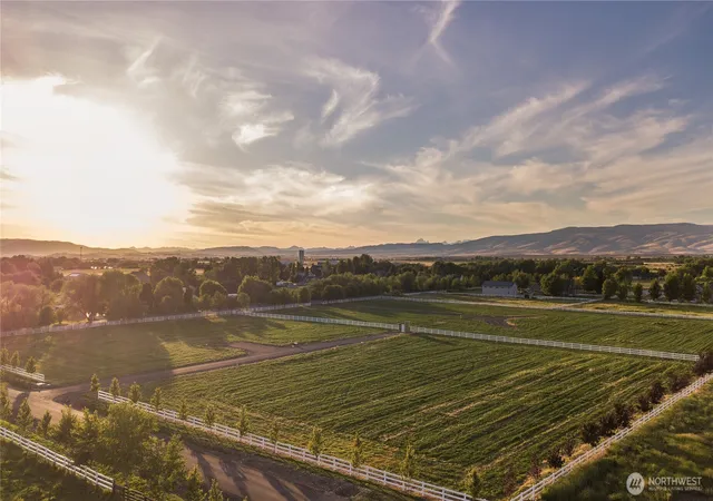 Photo 3 of Land for sale at 3 B Look Rd, Ellensburg, WA 98926 | MLS# NWM2542847 | Listing updated on 2026-09-22