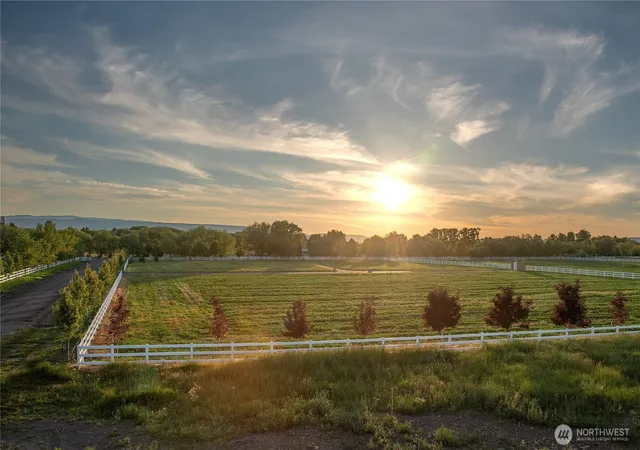 Photo 4 of Land for sale at 3 B Look Rd, Ellensburg, WA 98926 | MLS# NWM2542847 | Listing updated on 2026-09-22