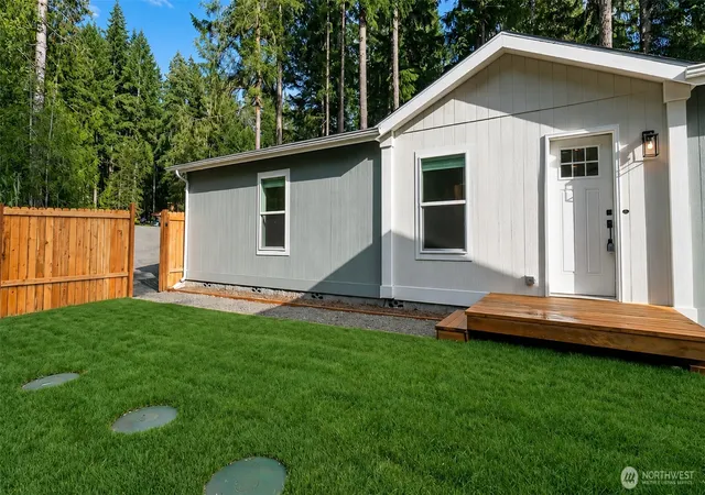 Photo 3 of Manufactured home for sale at 151 N Chinook, Hoodsport, WA 98548 | MLS# NWM2542862 | Listing updated on 2026-09-22