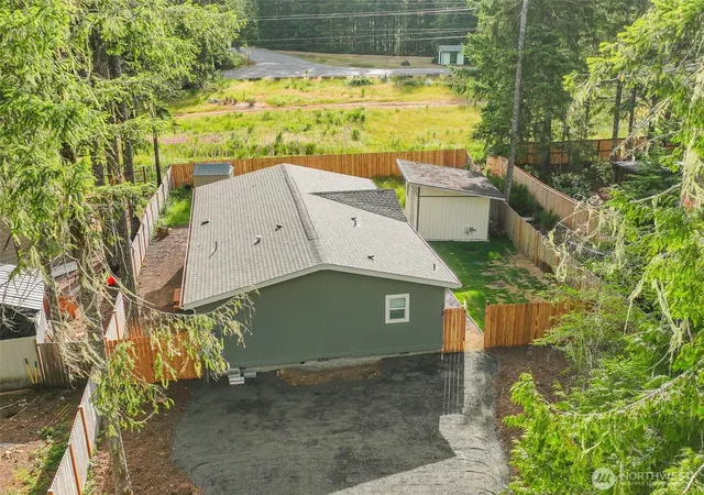 Photo 3 of Manufactured home for sale at 151 N Chinook, Hoodsport, WA 98548 | MLS# NWM2542862 | Listing updated on 2026-09-22