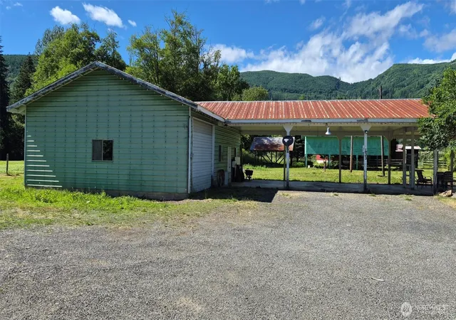 Photo 3 of Single family home for sale at 133 Frost Crk Rd, Glenoma, WA 98336 | MLS# NWM2542899 | Listing updated on 2026-09-22