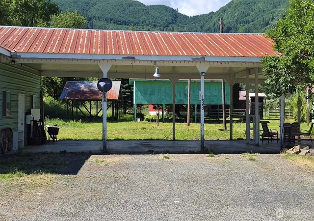 Photo 4 of Single family home for sale at 133 Frost Crk Rd, Glenoma, WA 98336 | MLS# NWM2542899 | Listing updated on 2026-09-22