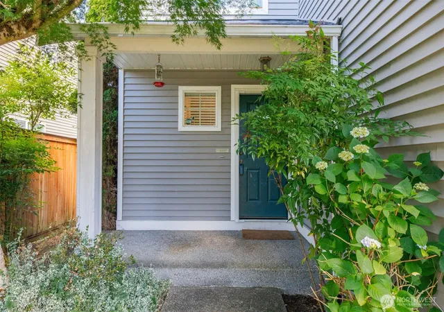 Photo 2 of Single family home for sale at 15509 38th Drive Se, Bothell, WA 98012 | MLS# NWM2542953 | Listing updated on 2026-09-22