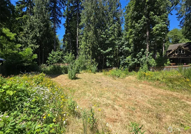Photo 2 of Land for sale at 9287 Ne Spruce Ave, Indianola, WA 98342 | MLS# NWM2542977 | Listing updated on 2026-09-22