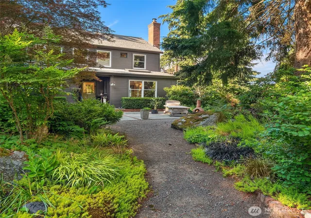 Photo 3 of Single family home for sale at 8416 Sw 216th Street, Vashon, WA 98070 | MLS# NWM2542986 | Listing updated on 2026-09-21